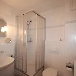 Apartment Linde