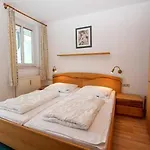 Linde Apartment *