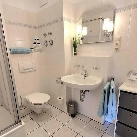 Linde * Goehren (Ruegen)